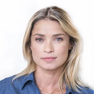 Regina Parra portrait